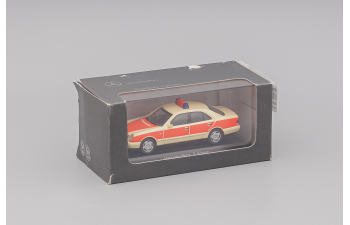 MERCEDES-BENZ E-Klasse Notarzteinsatzwagen, beige / pink