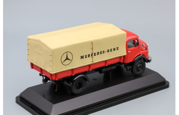 MERCEDES-BENZ L911 "Mercedes-Benz", red
