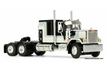 GMC General w/60in Flattop Sleeper 40ft Vintage Reefer Trailer