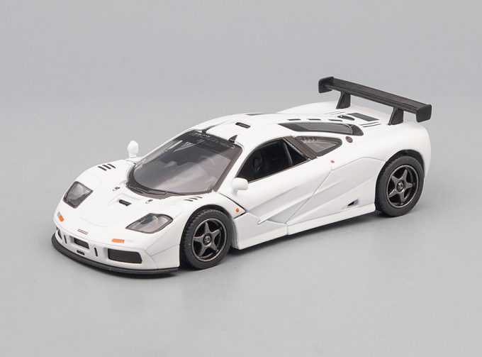 MCLAREN F1 GTR (1995), white