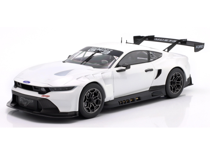 FORD MUSTANG GT3 Coyote 5.4l v8 Racing spec plain body version (2024), white