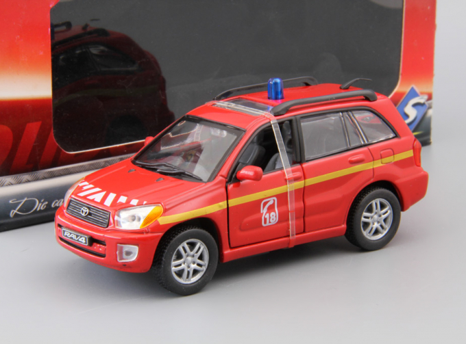 TOYOTA Rav 4, red