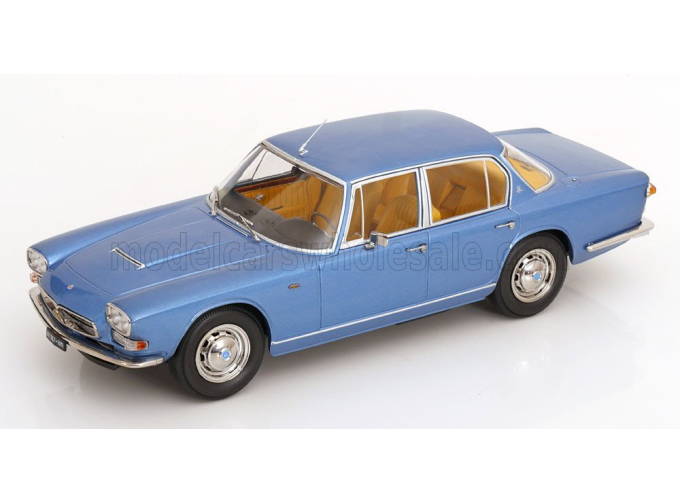 MASERATI Quattroporte I (1965), light blue metallic