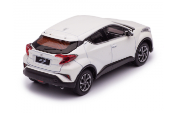 TOYOTA C-HR (Izoa) (2019), белый