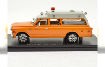 CHEVROLET Suburban "Ambulance" (скорая медицинская помощь) 1970 Orange / White