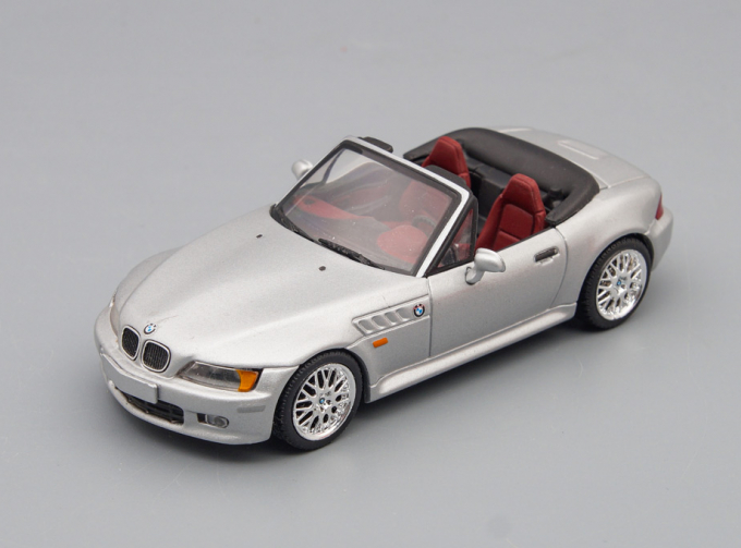 BMW Z3, silver