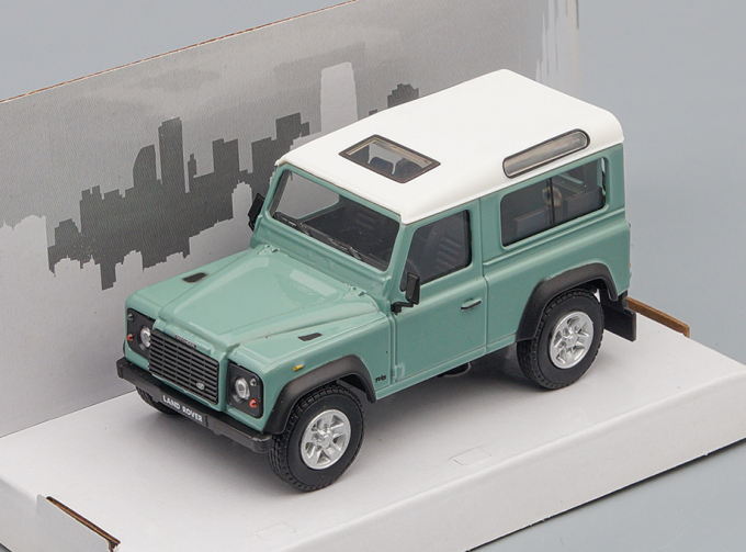 LAND ROVER Defender, light green / white roof