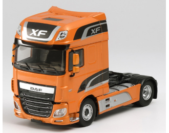 DAF XF Euro 6 Super Space седельный тягач (2016), orange