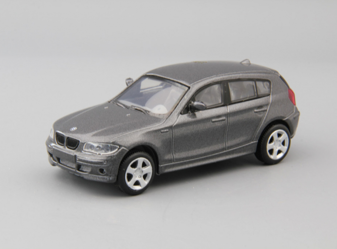 BMW 1 Series, grey