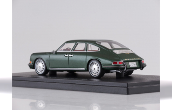 PORSCHE 911 S Troutman & Barnes, 4-Door Sedan, (1967), dark green