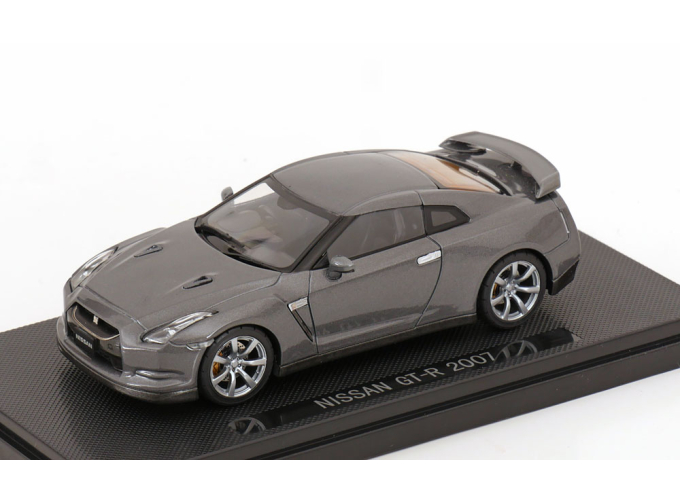 NISSAN GT-R (2007), grey metallic