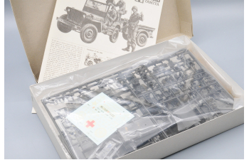 Сборная модель U.S.Jeep 1/4 ton 4x4 truck Willys