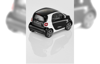 SMART ForTwo Coupe С453 (2014), white / black