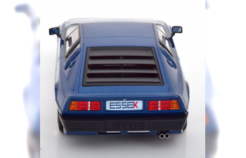 LOTUS Esprit Turbo Essex (1981), blue metallic/silver red