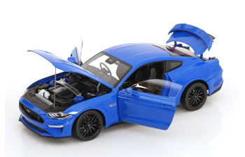 Сборная модель FORD Mustang GT with Wide Body Kit (2019), blue metallic