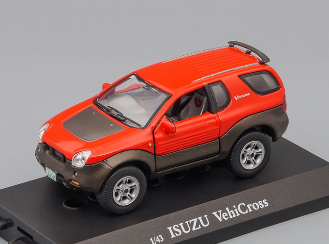 ISUZU VehiCross, red / black