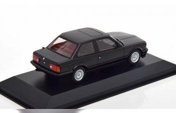 BMW 3er E30 Limousine 1989, black