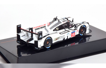 PORSCHE 919 hybrid (2015)