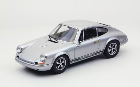 PORSCHE 911R (1967), silver