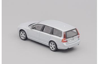 VOLVO V70 (2000), silver