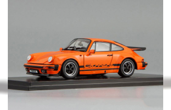 PORSCHE 911 Carrera 3.2 (1984), orange