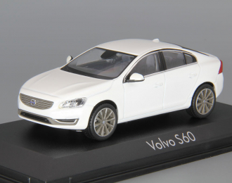 VOLVO S60 (2013), crustal white pearl