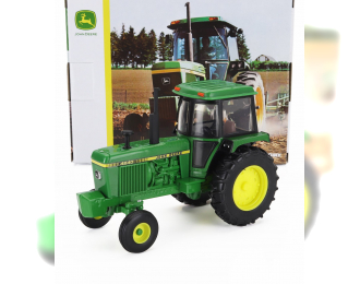 JOHN DEERE 4240 Tractor (1960), Green Yellow