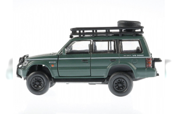 MITSUBISHI Pajero 2nd gen. LHD (1996) *Jungle Pack*, matt green