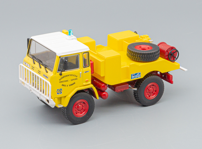 IVECO UNIC 75PC 4x4 (1975), yellow