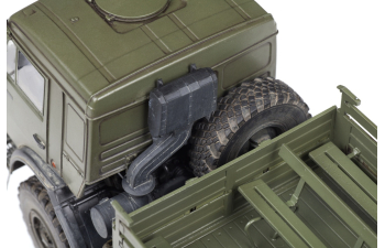 Сборная модель Российский армейский трёхосный грузовик КАМАЗ 5350 Мустанг