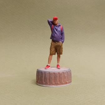 Фигура 0918 Я с рюкзаком, окрашенная (цвет в ассортименте)