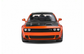 DODGE Challenger SRT (orange)