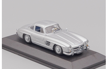 (Б/У) MERCEDES-BENZ 300SL, silver