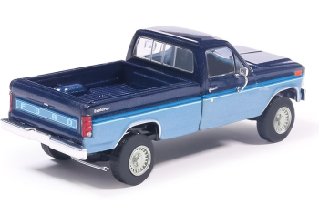 FORD F-150 Custom Explorer Short Bed Styleside 4x2 Pickup (1981), 2 tone blue