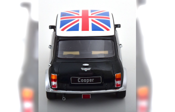 MINI Cooper RHD, dark green-metallic white Union Jack