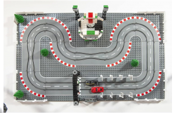 ALFA ROMEO Micro Slot Racing - Pista Componibile- With  2x Giulia Quadrifoglio Slot Cars - Lego Compatibile, /