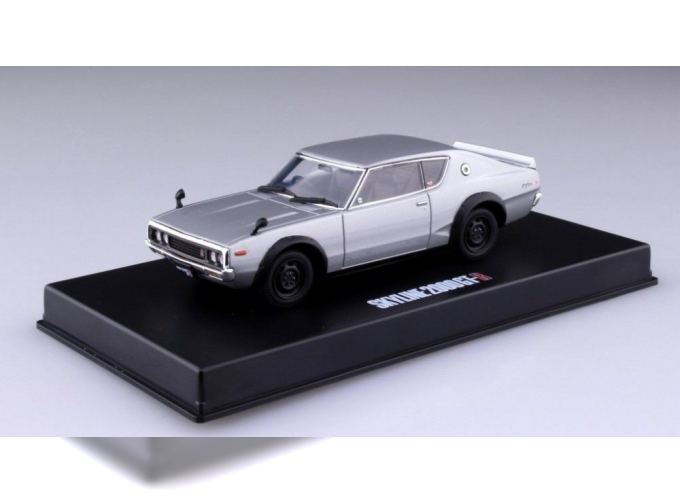 NISSAN Skyline 2000GT-R, silver