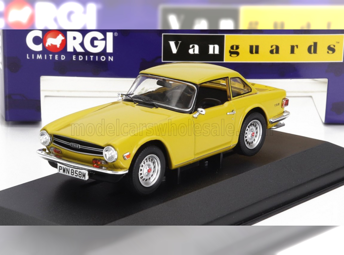 TRIUMPH Tr6 Hard-top (1971), yellow