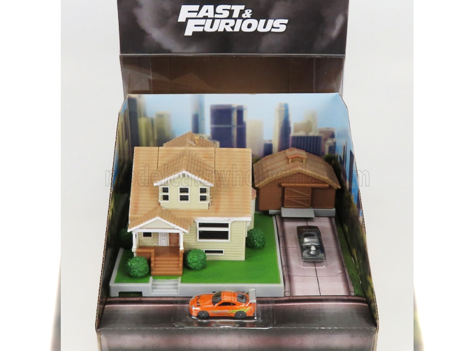 ACCESSORIES Diorama 2x Cars With Toretto's House - Fast & Furious, Various