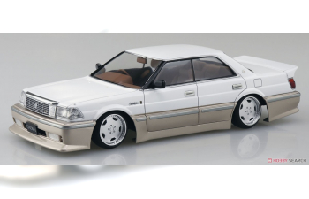 Сборная модель Toyota Crown Insurance '89 UZS131