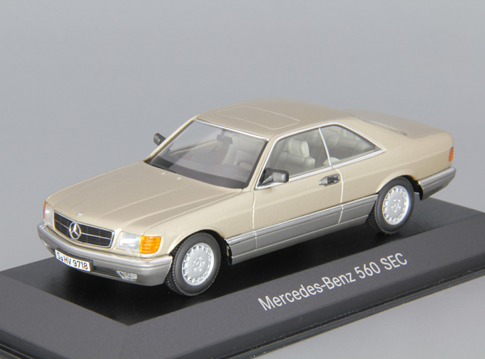 MERCEDES-BENZ 560SEC (W126), champaign / grey