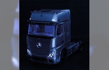 MERCEDES-BENZ Actros Gigaspace 4x2 (2022), rot