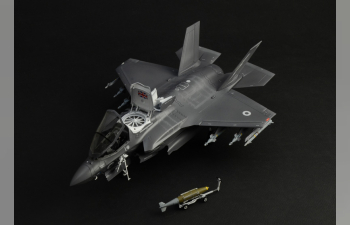 Сборная модель F-35B STOVL version