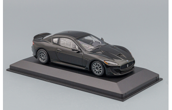 Maserati Granturismo MC GT4 2010, L.e. 1296 pcs. (black)