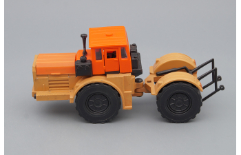 Трактор Кировец, оранжевый / коричневый