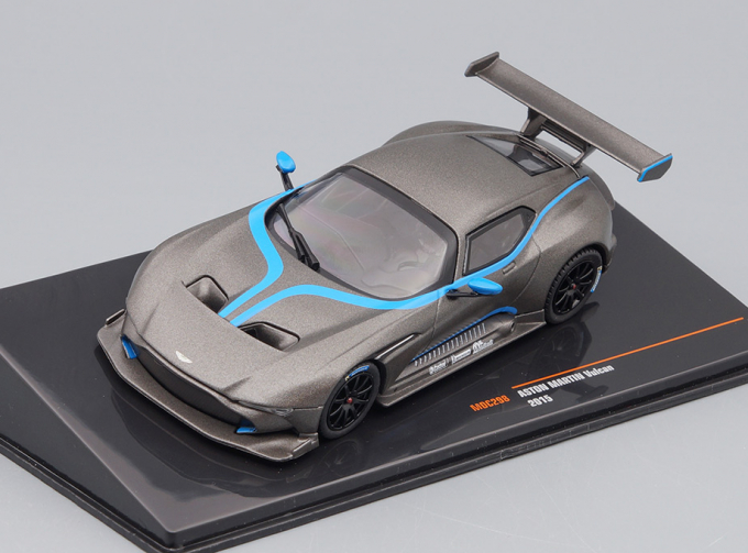 ASTON MARTIN Vulcan 2015 Grey / Blue