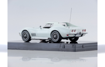 CORVETTE Coupe Can-Am (1969), white