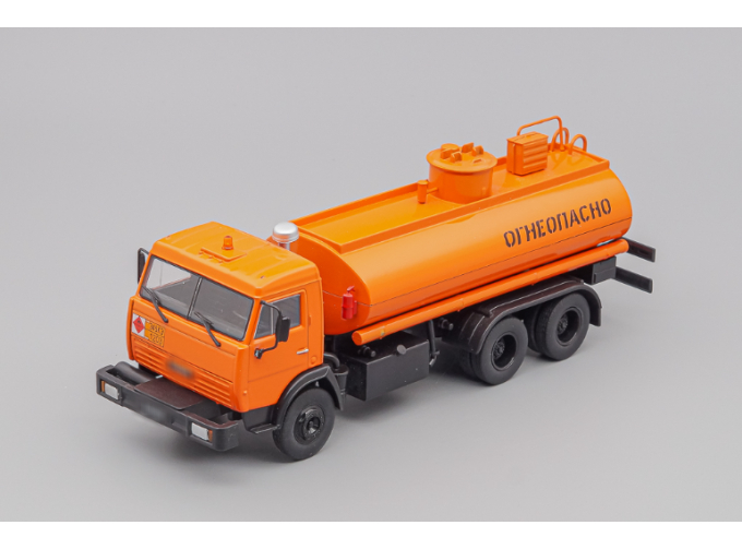 КАМАЗ 5320 (53215) Топливозаправщик, Автомобиль на службе 69, оранжевый