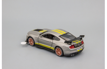 FORD Mustang Shelby GT500 (2021), серый