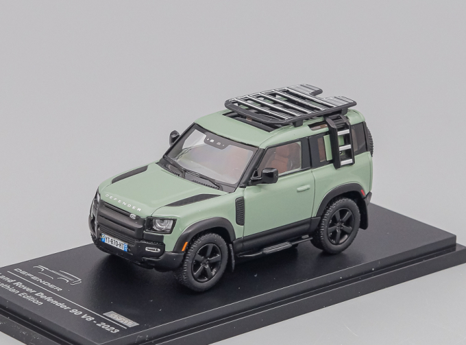 LAND ROVER Defender 90 V8 Carpathian Edition (2023), green / black